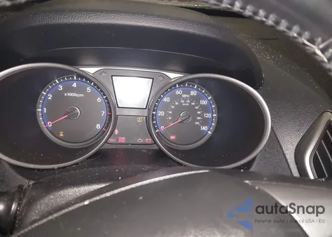 2015 Hyundai Tucson Limited z USA, uszkodzony, nr VIN KM8JUCAG0FU963645